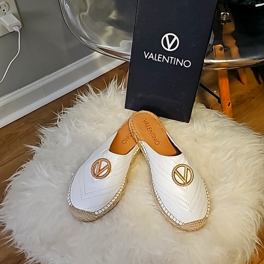 Valentino Platforms 💥Worn Once💥